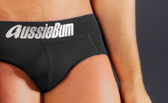 Трусы Австралия вновь aussieBum нейлон широкополой мода мужчины трусы * флота/небо синий/черный Для молодых мужчин Плавки Трусы Австралия вновь aussieBum нейлон широкополой мода мужчины трусы * флота/небо синий/черный Для молодых мужчин Плавки