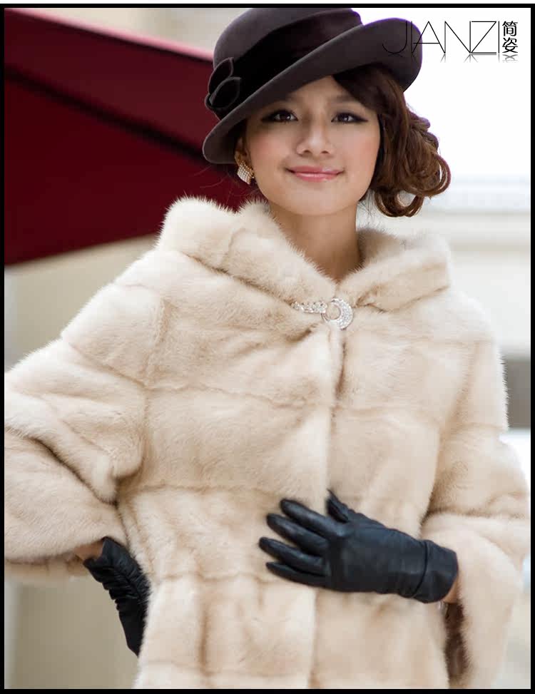 2012新款 海宁<em>水貂</em>皮草<em>外套</em> 高档女士长款貂皮