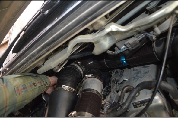 东风风行菱智M3 1.6提升动力节油进气改装安装离心式电动涡轮lx2008