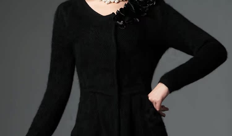 Свитер женский Thermo embroidered mxwts037 Пух соболя Осень 2013 Длинный рукав Классический рукав О-вырез Свитер женский Thermo embroidered mxwts037 Пух соболя Осень 2013 Длинный рукав Классический рукав О-вырез Пуговицы в 1 ряд