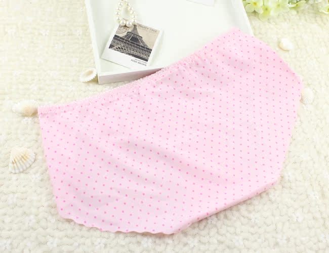 无痕<em>文胸</em>点点日系内衣上薄下厚半杯礼服1/2杯