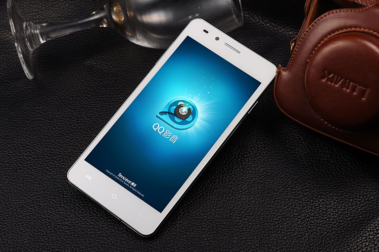 Мобильный телефон TOOKY K1 RAM2G 3G Мобильный телефон TOOKY K1 RAM2G 3G