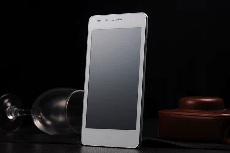 Мобильный телефон TOOKY K1 RAM2G 3G Мобильный телефон TOOKY K1 RAM2G 3G