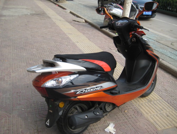 五羊本田原装喜俊125 酷影 佳颖 125网状防晒