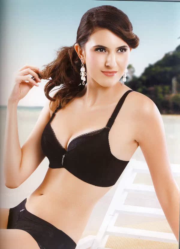 供应<em>康丽娜文胸</em>套装 文胸 找产品 北京企业自己