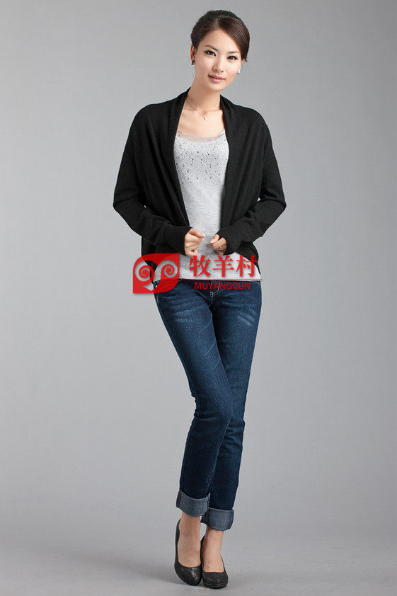 秋季女式<em>羊绒披肩小开衫</em>女士羊毛衫外套时尚毛
