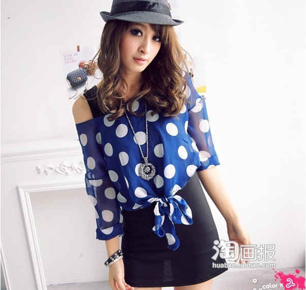 台系青春妞九月正妹搭 很<em>无吊带文胸</em>养眼_ue0