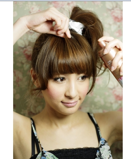 好看的女学生<em>发型</em>新一周超简<em>盘发</em>DIY_ja4mr8