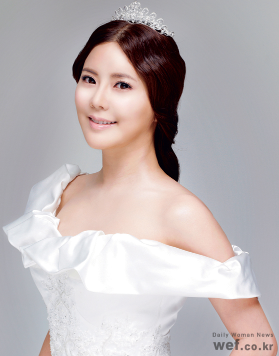 [超赞]<em>新娘</em>--<em>结婚</em>月<em>新娘盘发</em>选_天涯博客_有见