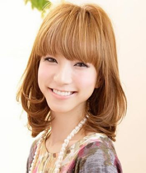 盘点适合保湿面膜怎么做梨花妆容的8款化妆品