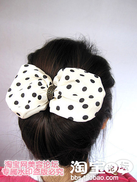 小米DIY:圣诞约会必学,20款<em>不用发夹</em>的<em>扎头</em>方