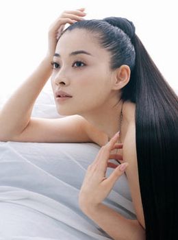 怎样<em>梳</em>头发<em>好看圆脸</em>女星<em>发型</em>妙计瞬间瘦脸_a