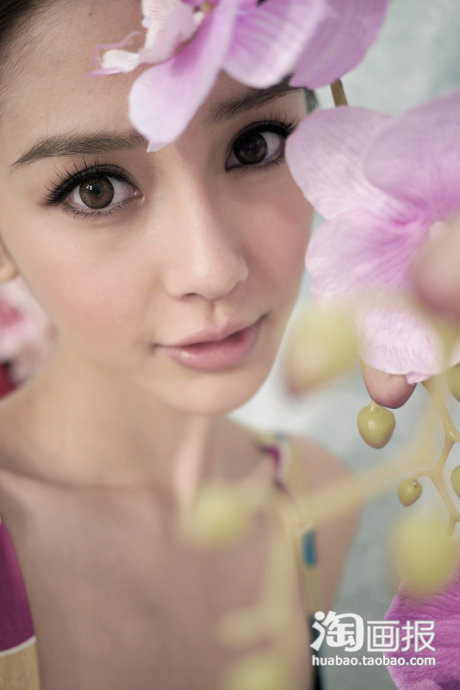 <em>angelababy杨颖网络红人</em>龚心逸最新私照写真