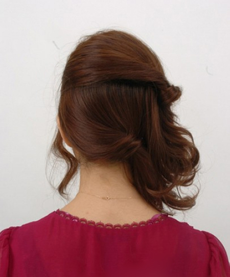 现代女性独立气质OL职业扎发