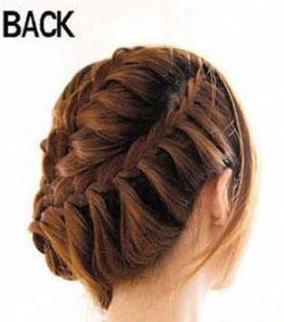 <em>编发</em>教简单的韩式盘发<em>步骤</em>程超赞日式<em>发型</em>:5步