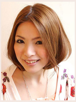 <em>学生</em>发型炎夏日本最时尚的短发清怎样<em>盘头发</em>凉