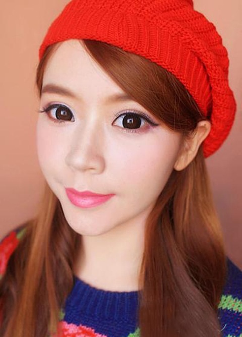 【美人妆】韩式大眼桃花妆画法 紫色眼影塑造