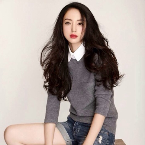 看明星玩转<em>毛衣</em>_小编前后发了好几期<em>毛衣搭配</em>