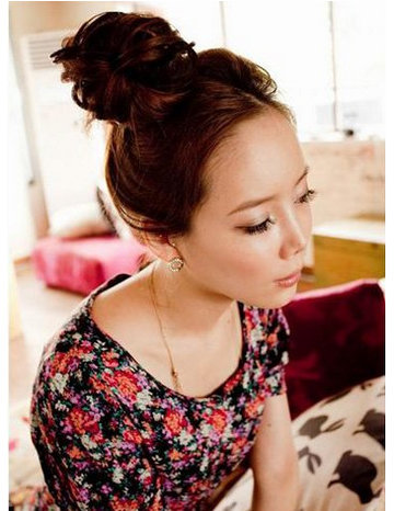 浪漫金秋11款韩国<em>头发多的人</em>适合的发型抢镜